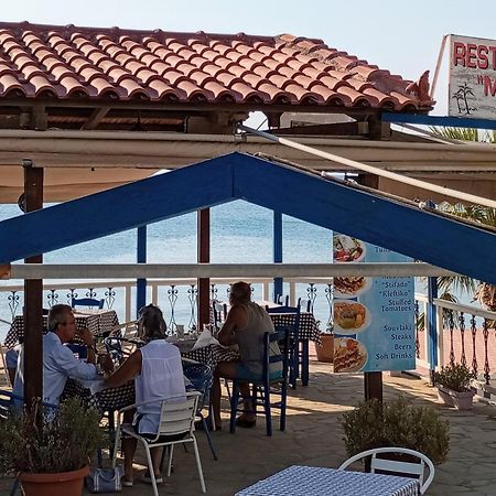 Svetlana & Michalis Oasis Hotel Agia Marina  Bagian luar foto
